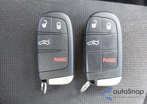 2013 Dodge Charger Police z USA, uszkodzony, nr VIN 2C3CDXAT0DH570802